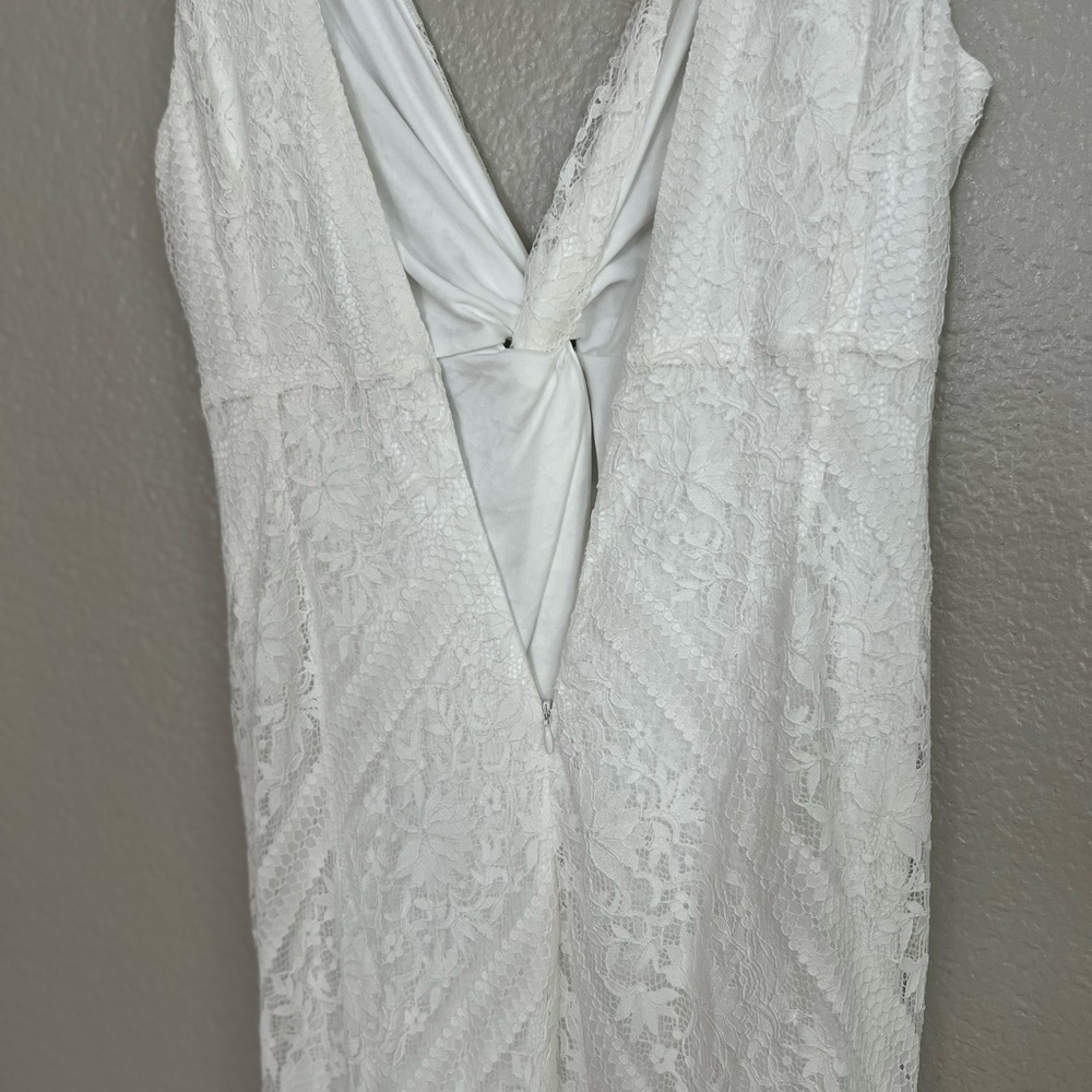 NWOT Adoring Attachment White Lace Twist-Front Sleeveless Maxi Dress - Picture 8 of 9